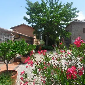 fullino-nero-rta-residenza-turistico-alberghiera.it-tuscanyhotel.com/
